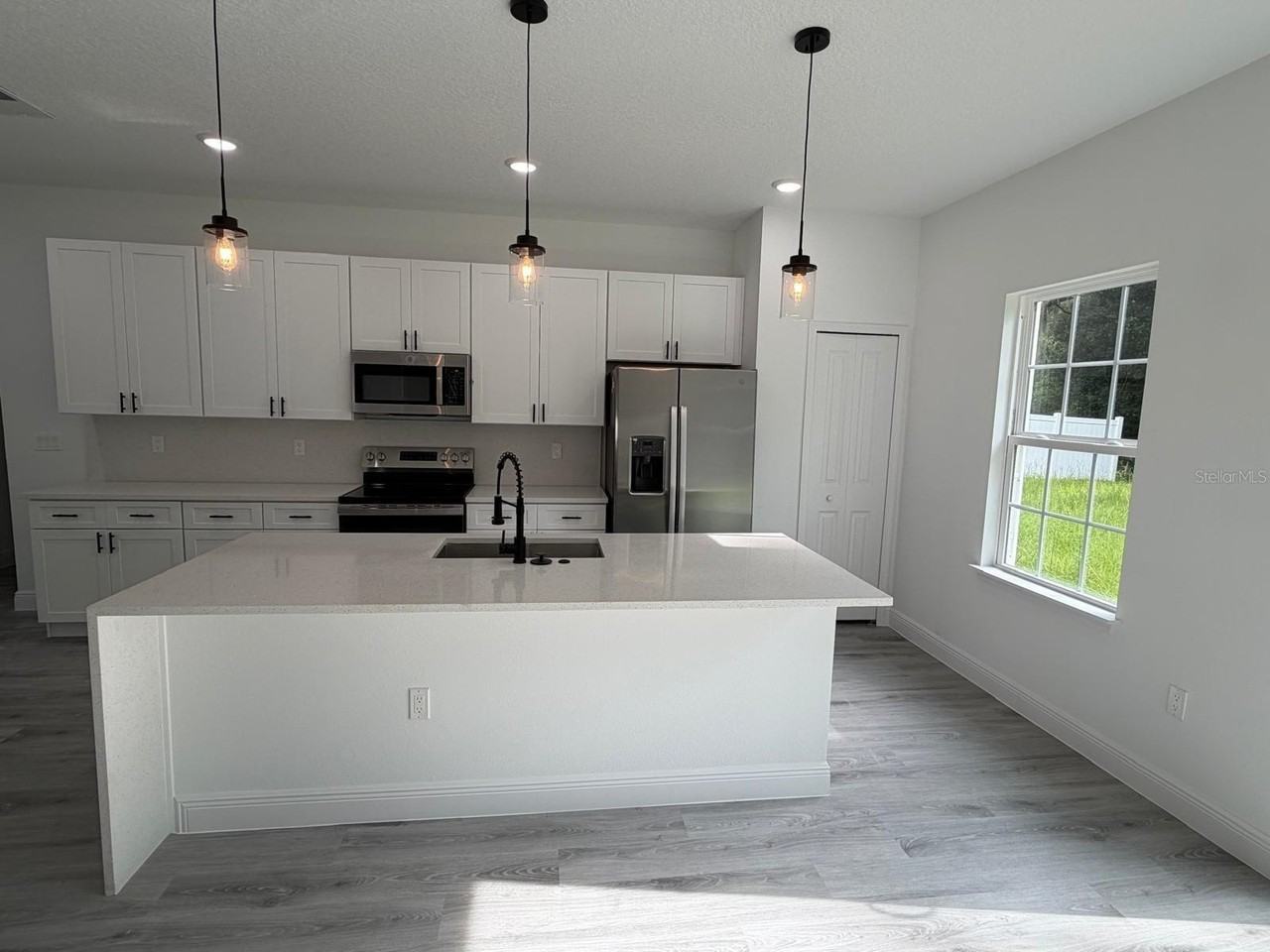 Sw 88th Loop - Photo 7 of 24