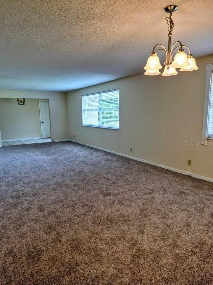 39 Pine Valley Cir - Photo 4 of 12