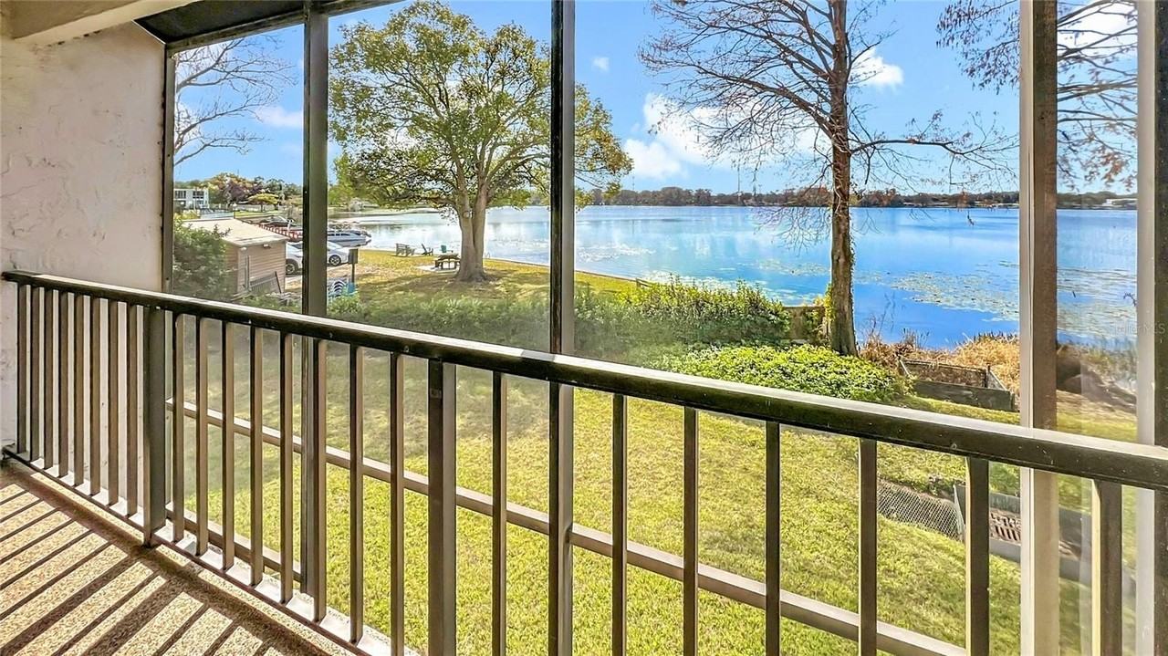 630 Killarney Bay Ct #3 - Photo 2 of 50