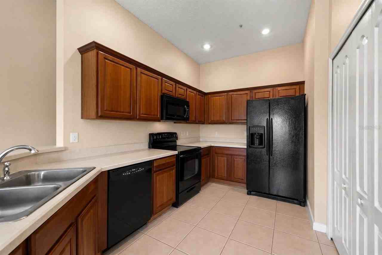 2210 San Jacinto Cir - Photo 6 of 20