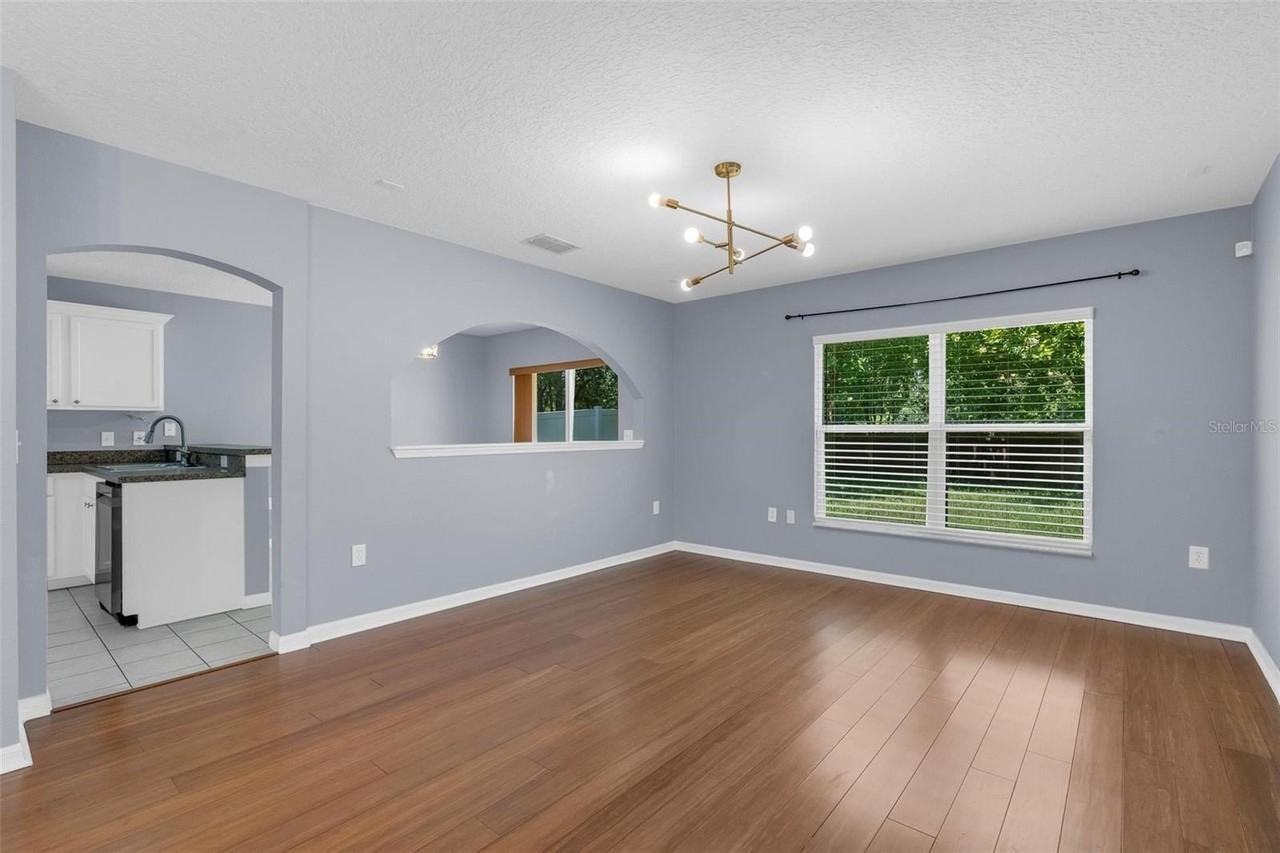 1944 Portcastle Cir - Photo 5 of 25