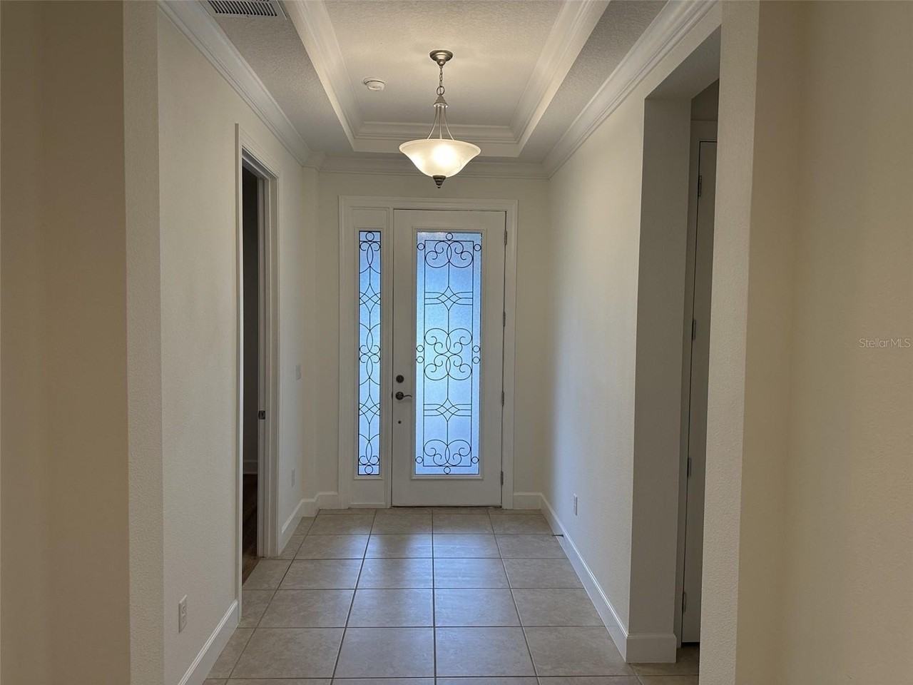 1355 Zeek Ridge St - Photo 2 of 24