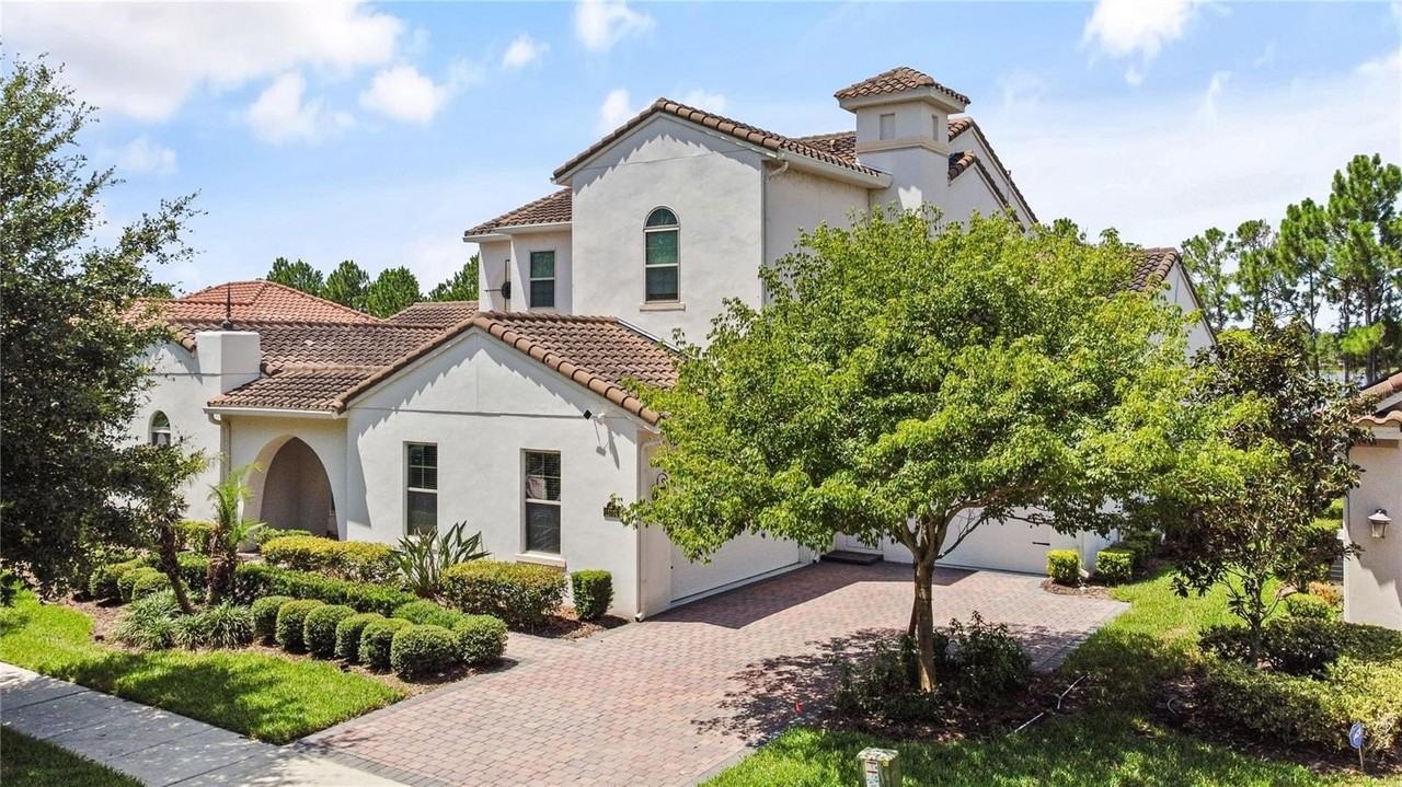 15704 Marina Bay Dr - Photo 3 of 50