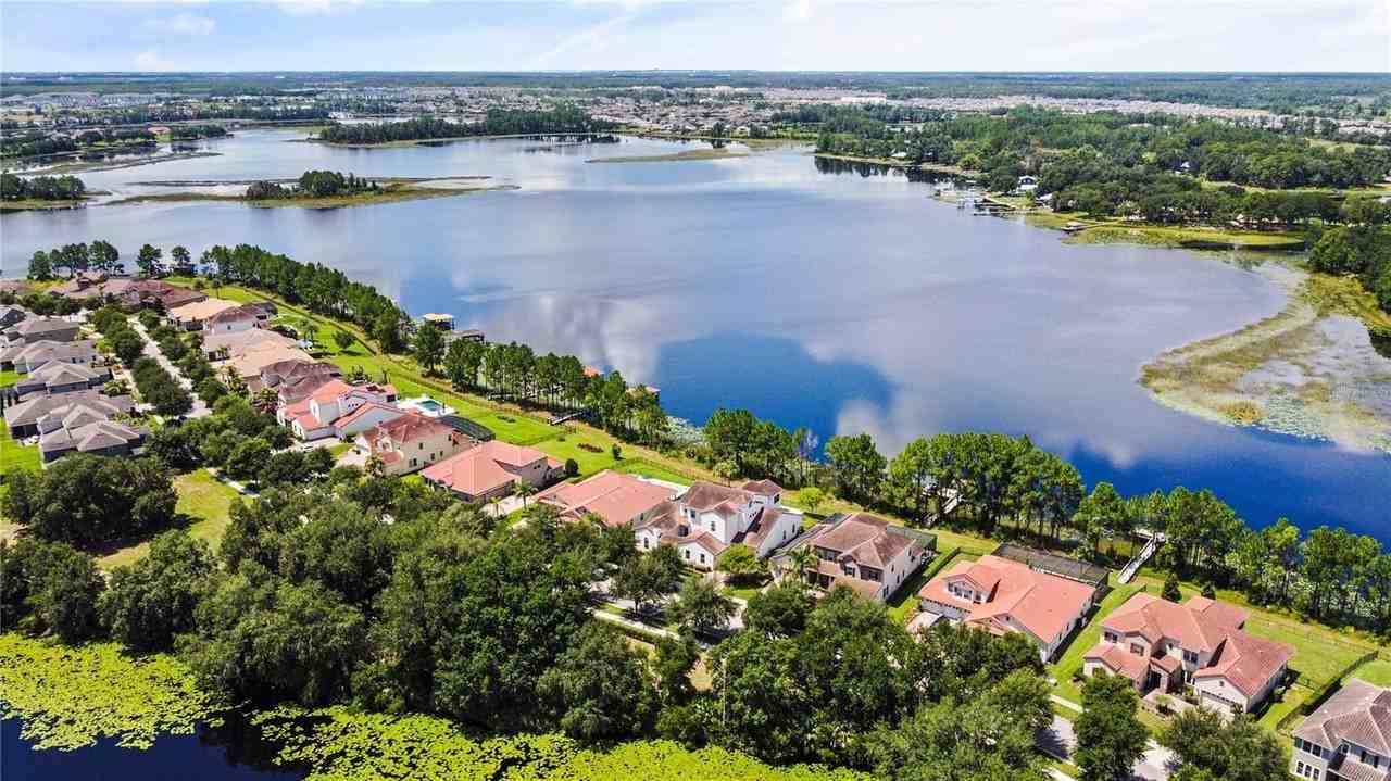 15704 Marina Bay Dr - Photo 6 of 50