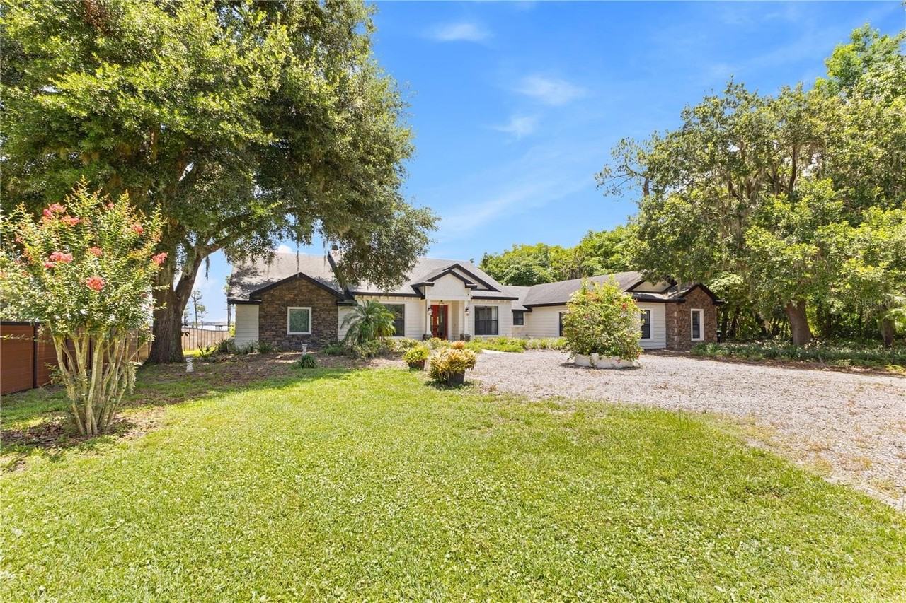 10355 Trout Rd - Photo 2 of 50