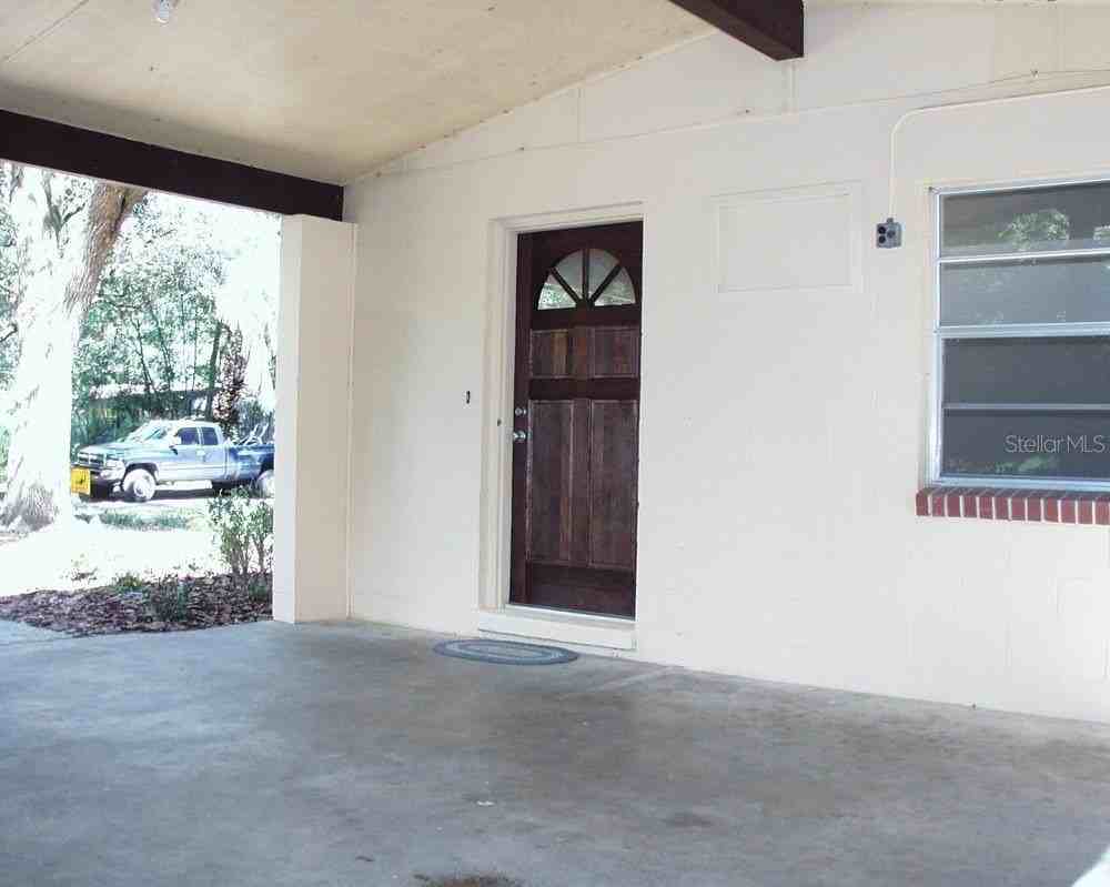 621 Nw 36th Dr - Photo 3 of 17