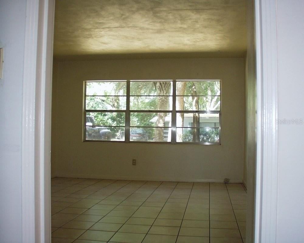 621 Nw 36th Dr - Photo 6 of 17