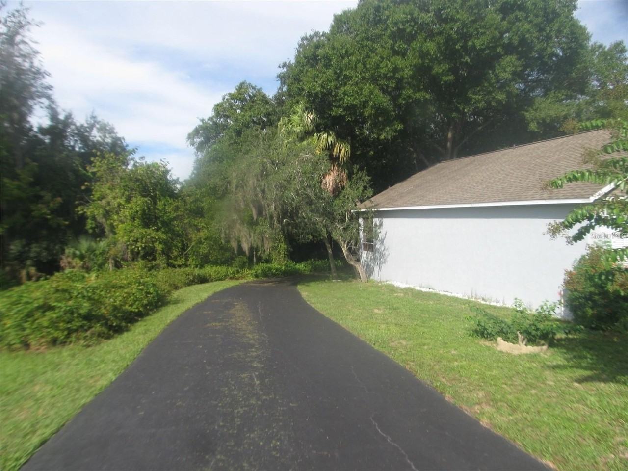145 Crooked Pine Rd - Photo 3 of 20