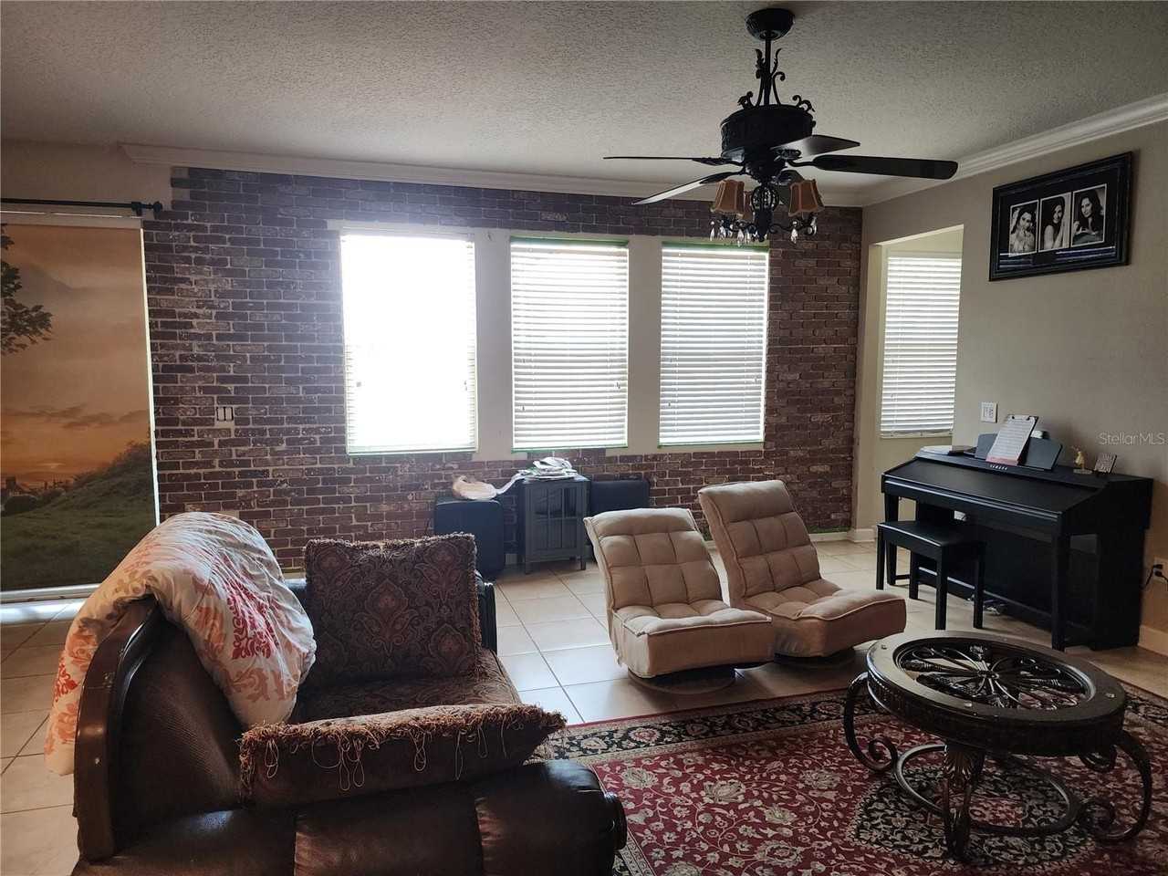 1516 Bunker Dr - Photo 5 of 9