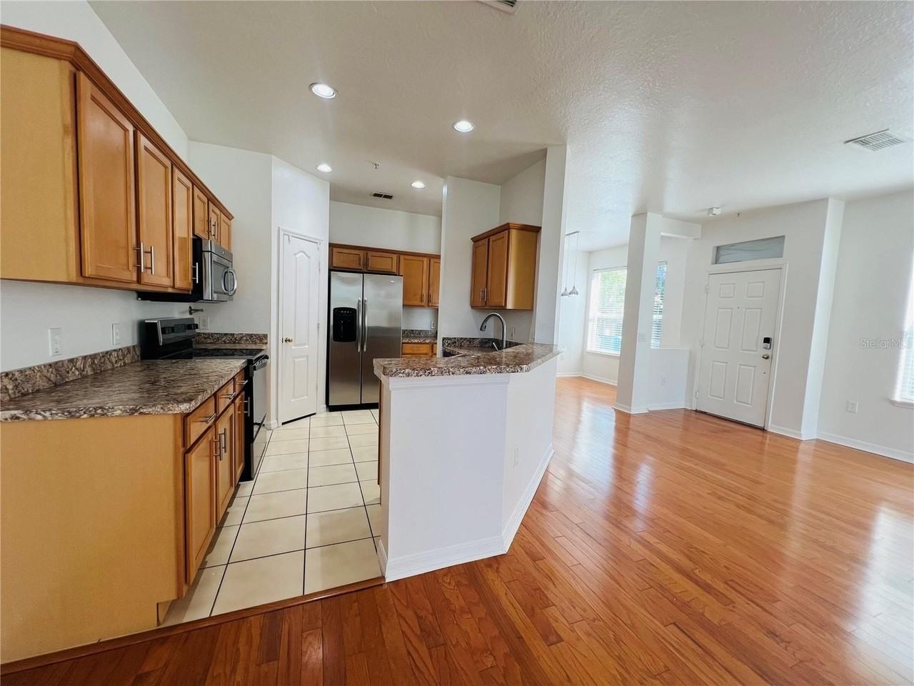 6658 S Goldenrod Rd #125C - Photo 5 of 44