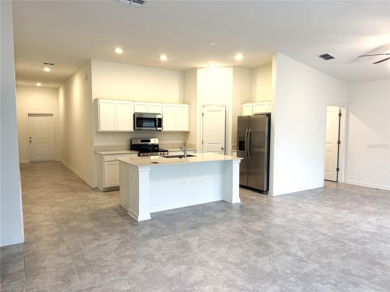 1708 TEAGAN Lane - Photo 3 of 21