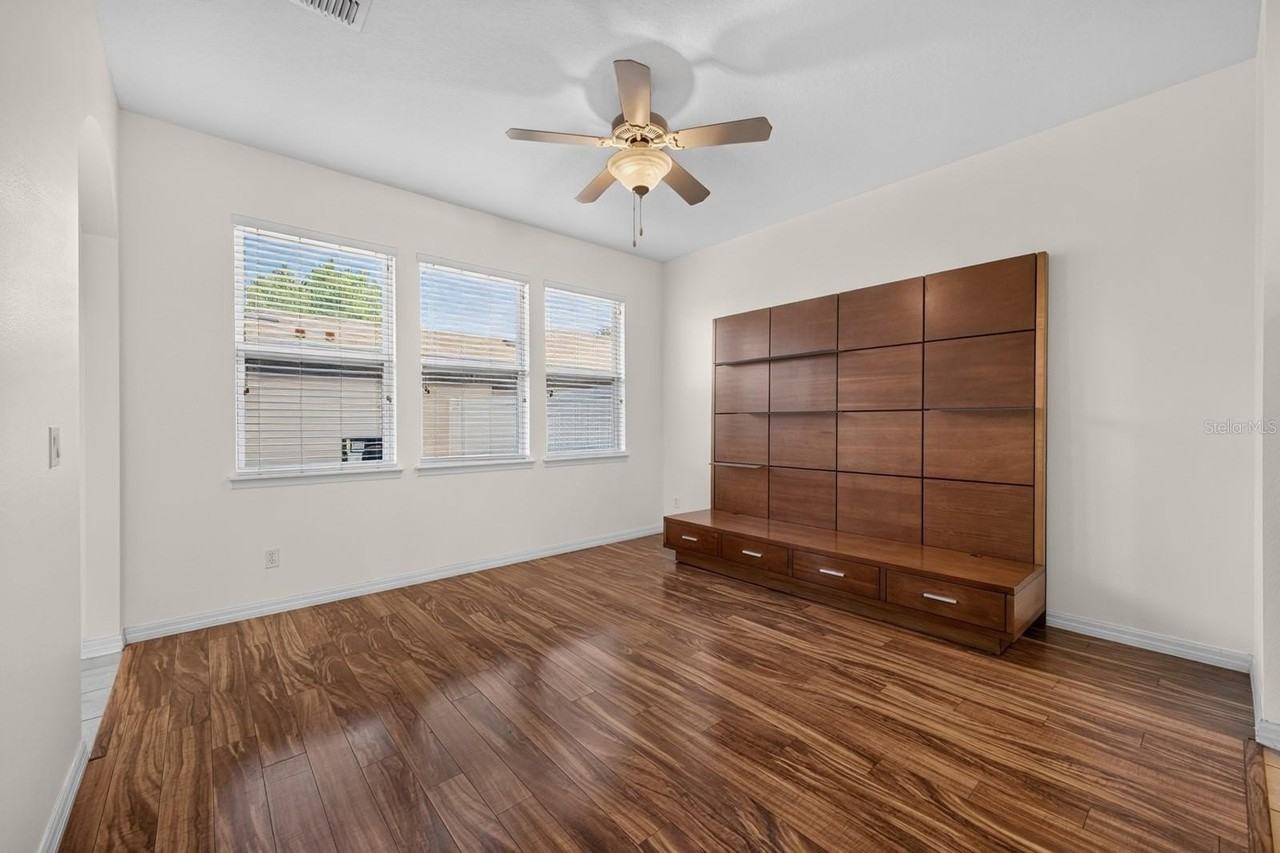 7516 Bentonshire Ave - Photo 6 of 18