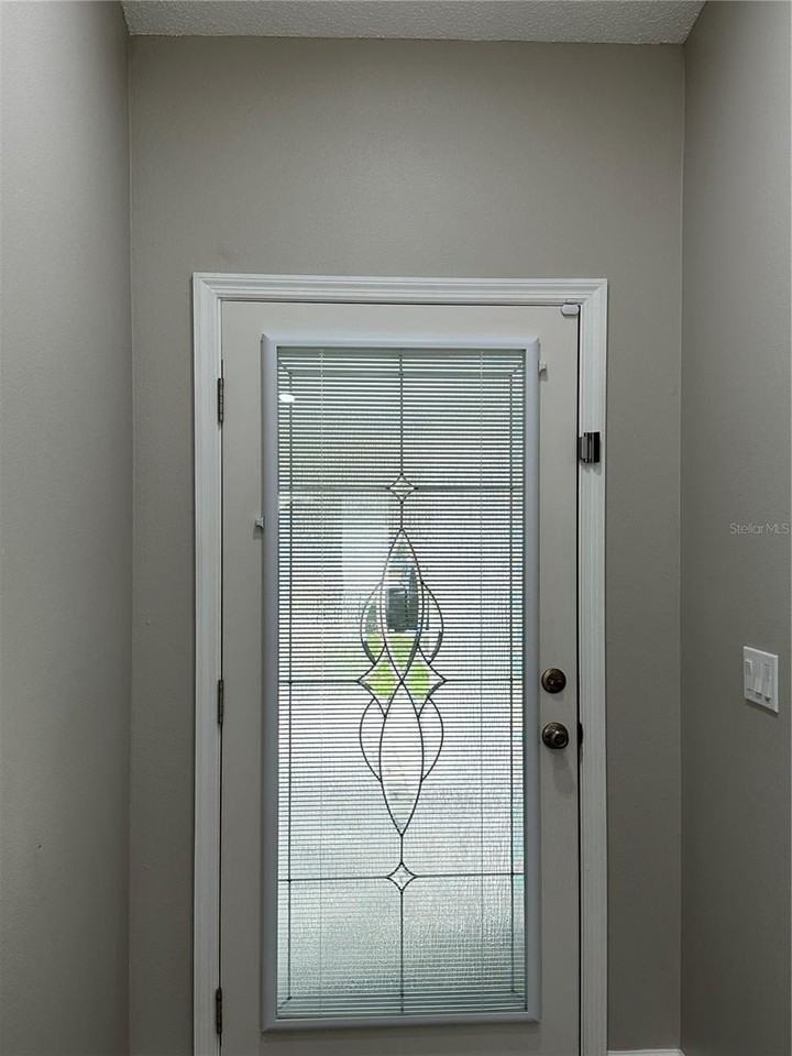 1229 Allendale Dr - Photo 3 of 50