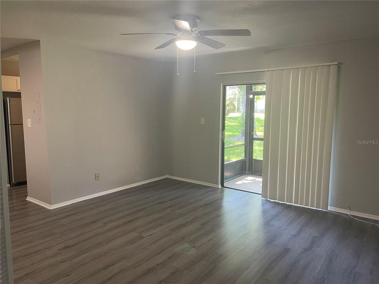 134 Springwood Cir #B - Photo 3 of 13