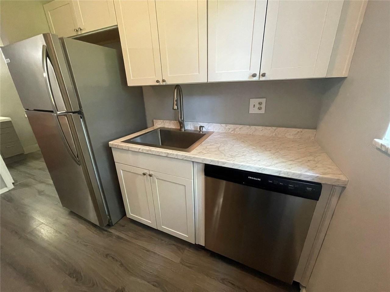 134 Springwood Cir #B - Photo 6 of 13