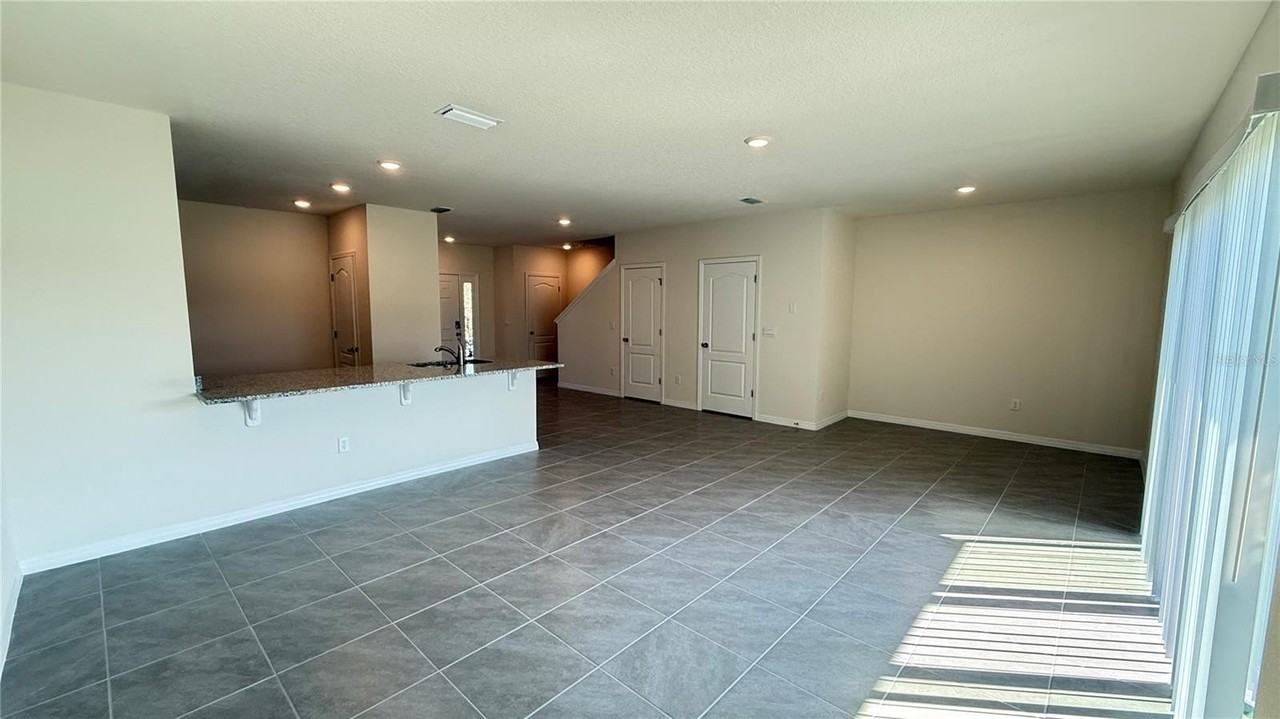 2114 Gentle Rain Dr - Photo 7 of 31