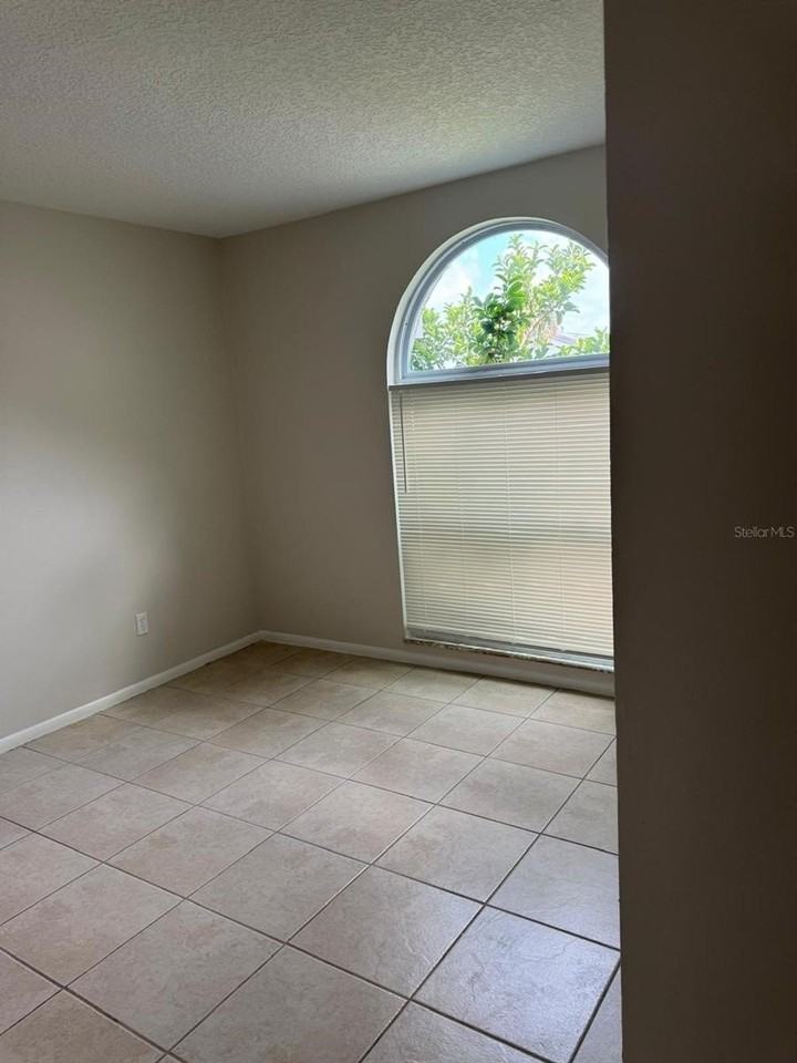 5272 Lonesome Dove Dr - Photo 5 of 10