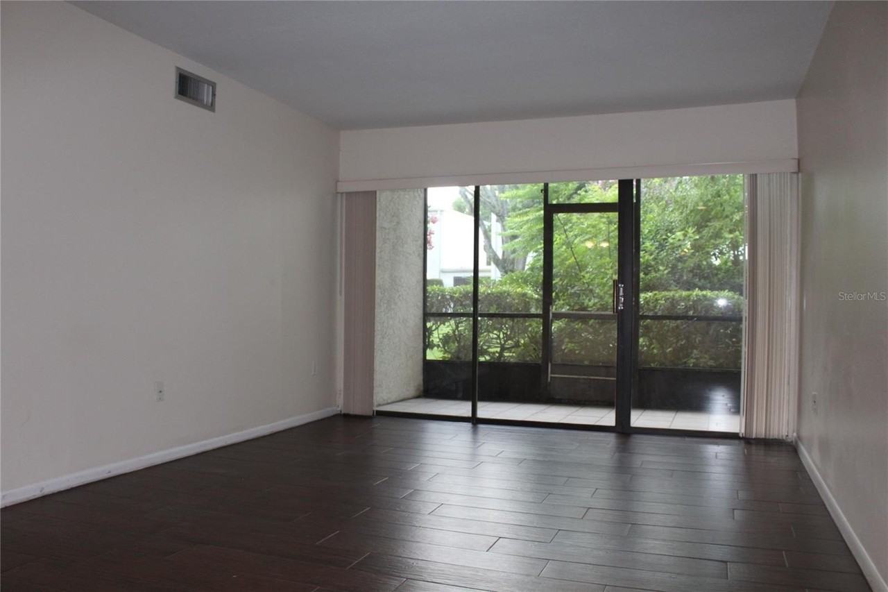 3294 S Semoran Blvd #15 - Photo 3 of 17