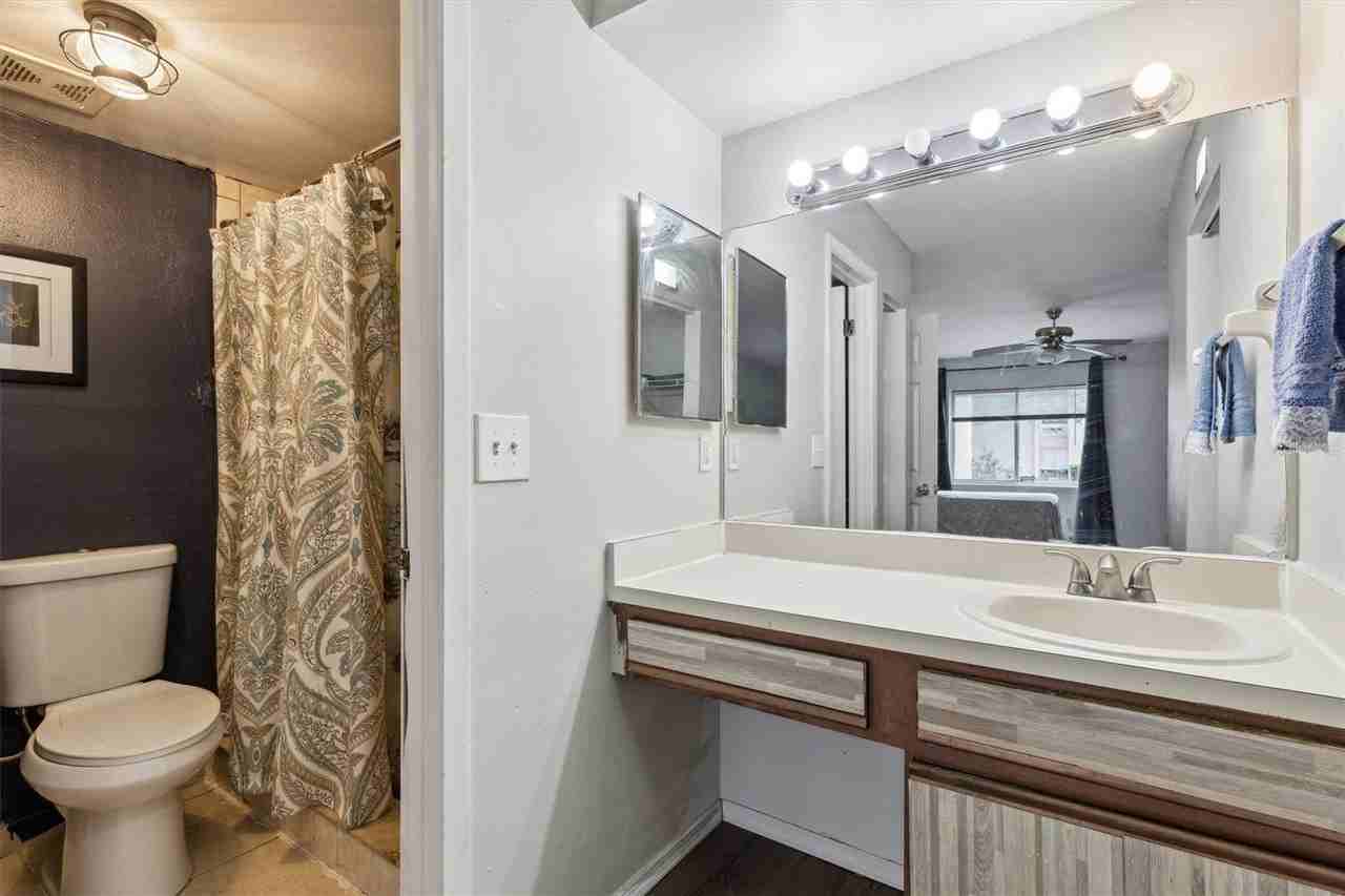 2554 Lakeway Branch Dr #3001 - Photo 7 of 11
