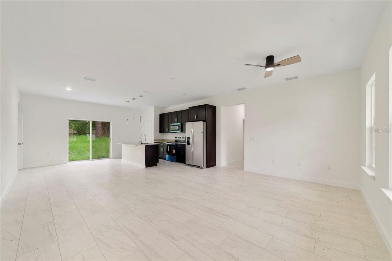 3355 W Marie Dr - Photo 2 of 11