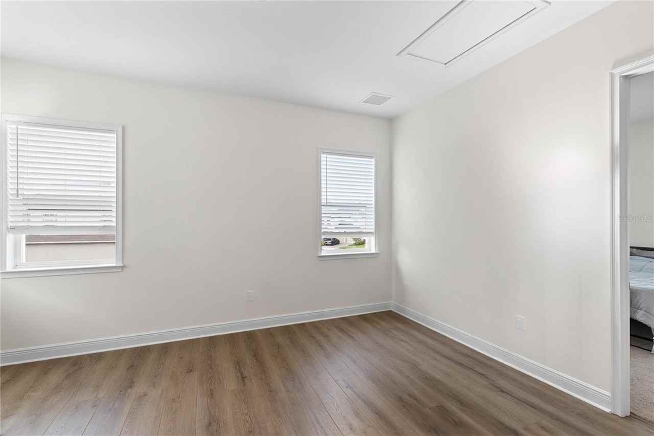10206 Medawar St #B - Photo 5 of 20