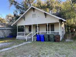 featured image of 1223 E Parker St #2