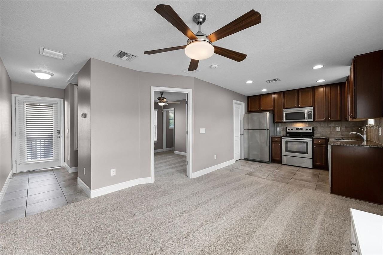 8623 Via Trieste Dr - Photo 4 of 17