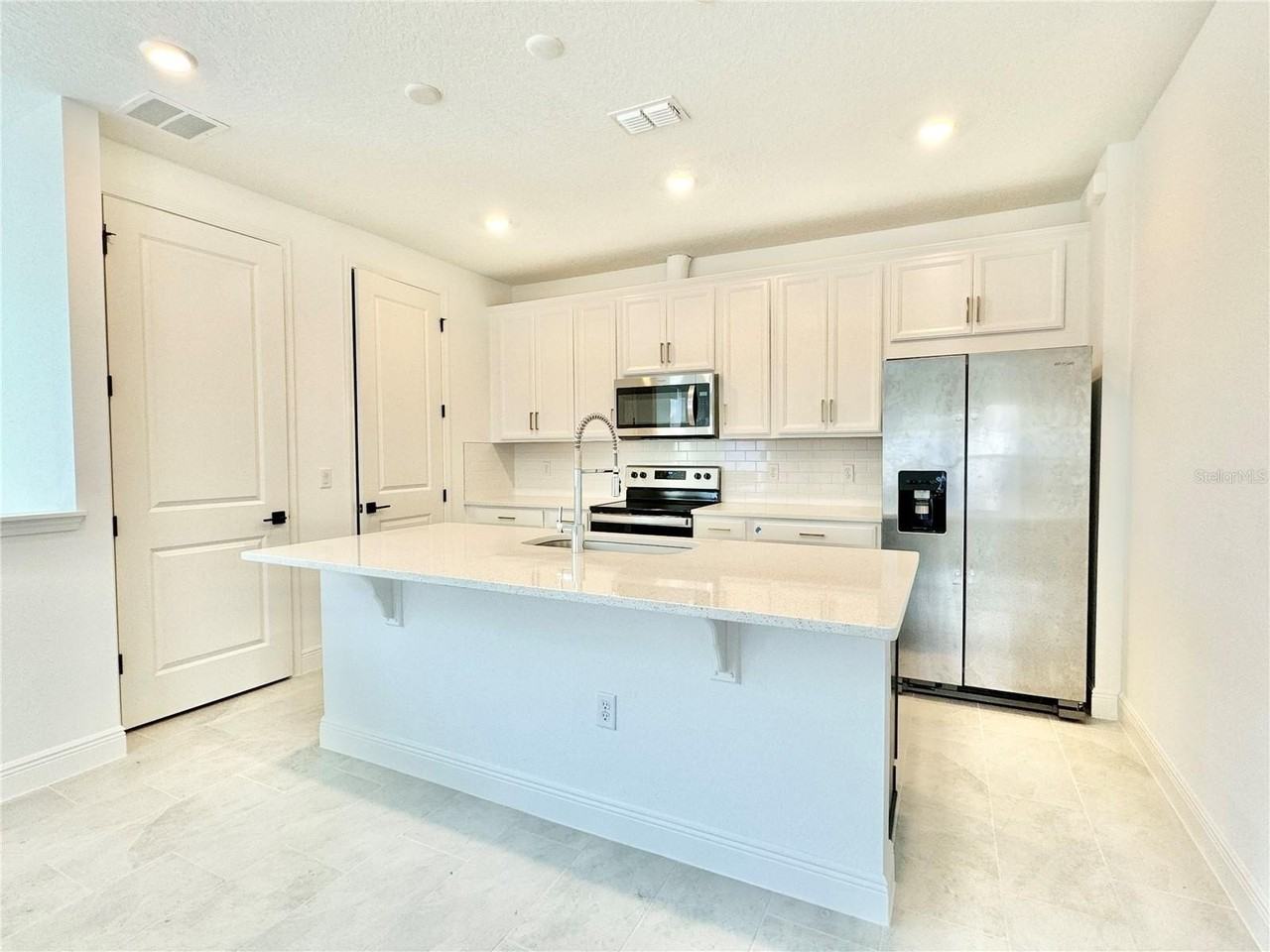 9629 Saramago Aly - Photo 6 of 36