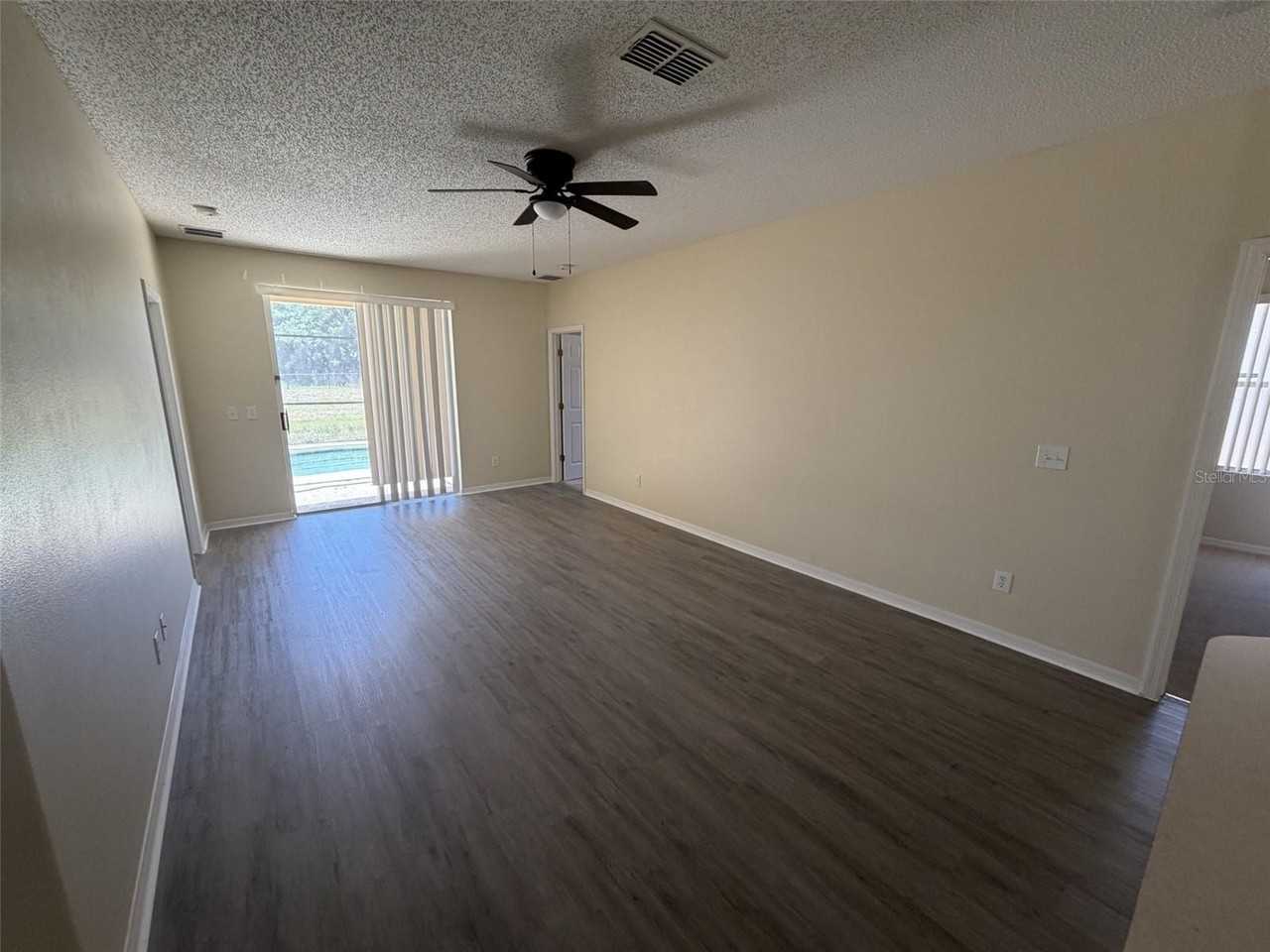 311 Sunset View Dr - Photo 5 of 22