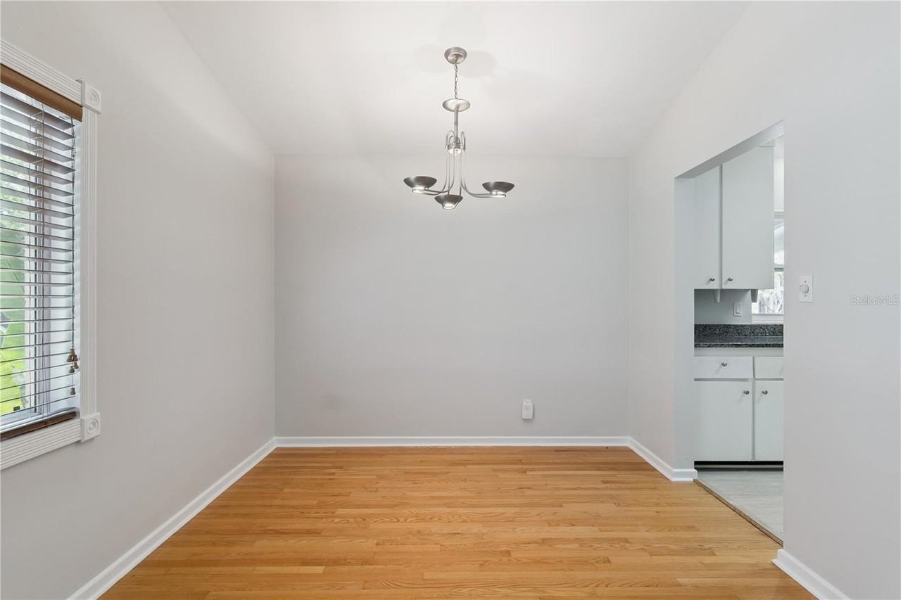 508 Dunblane Dr - Photo 6 of 19