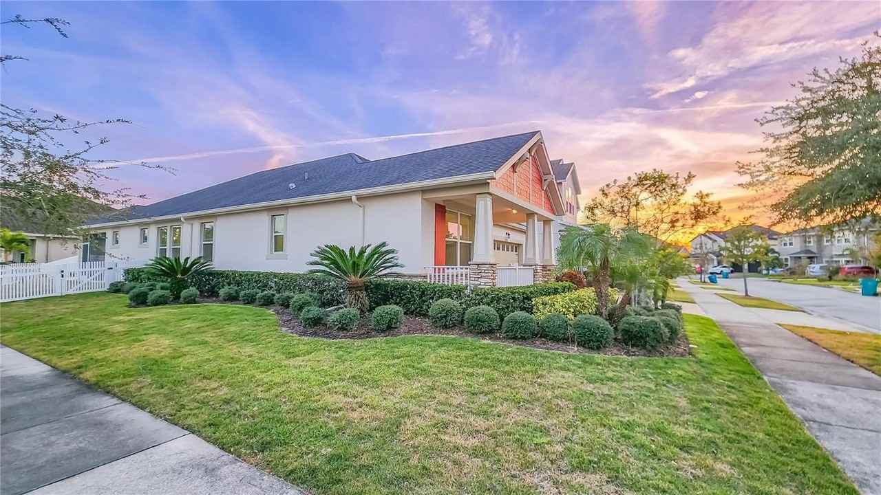 8201 Corkfield Ave - Photo 4 of 50