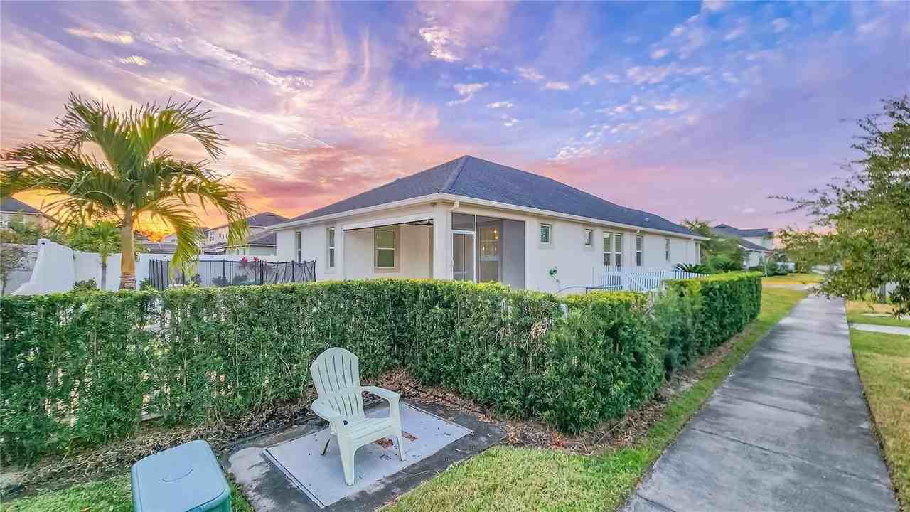 8201 Corkfield Ave - Photo 5 of 50