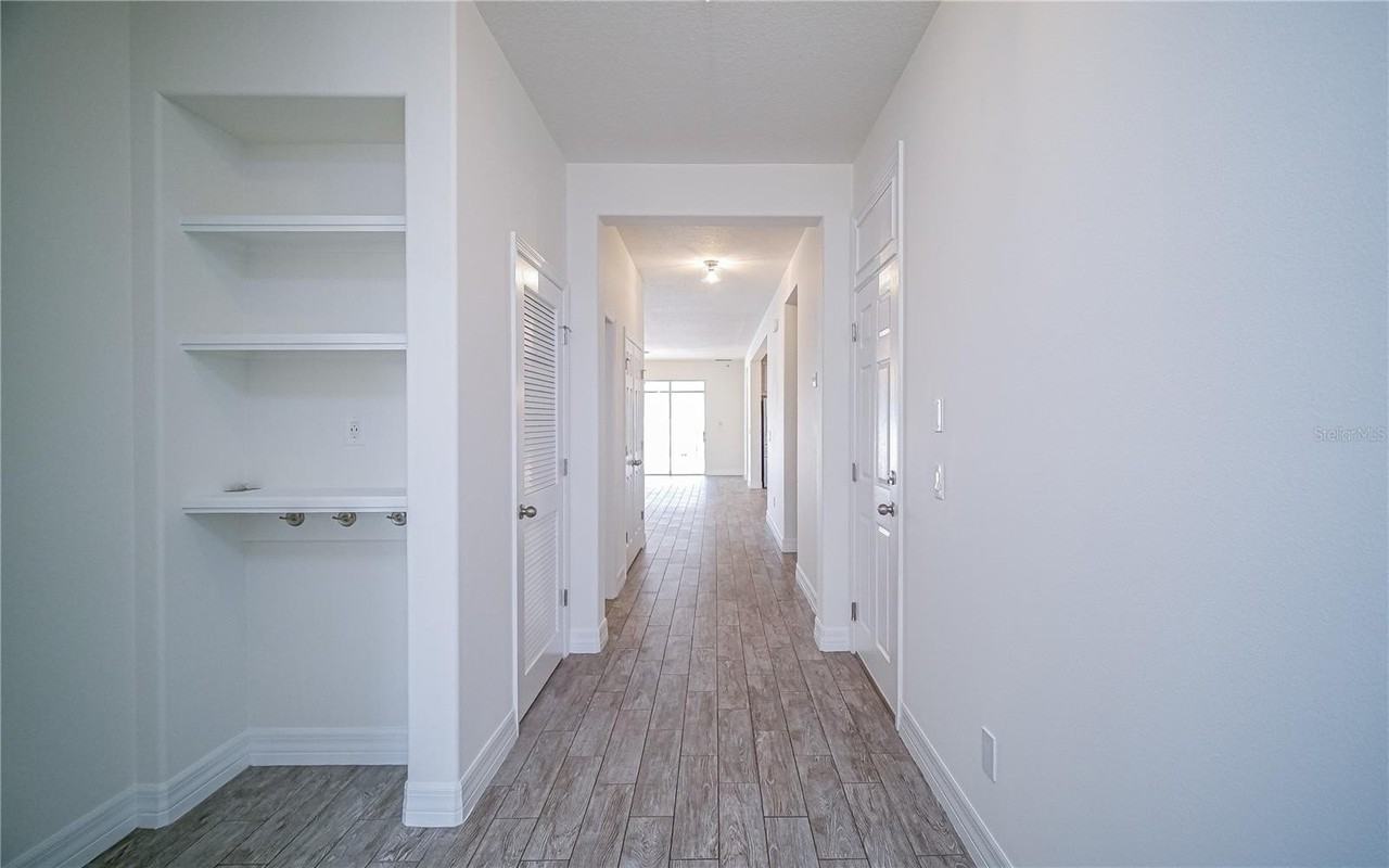 8201 Corkfield Ave - Photo 6 of 50