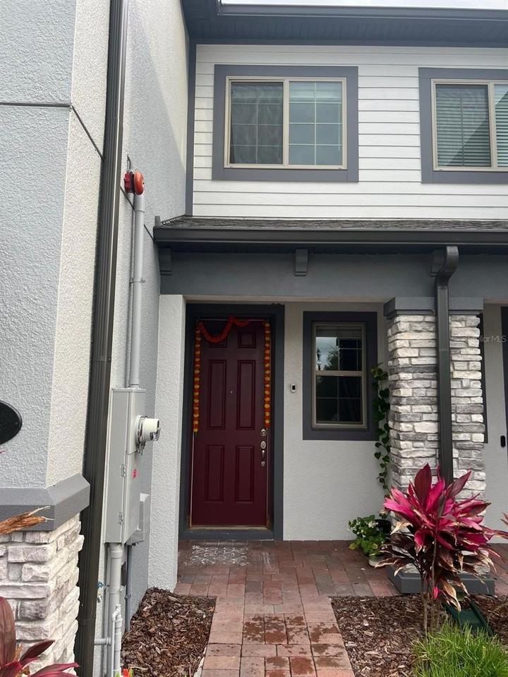 393 Evertree Loop - Photo 3 of 35
