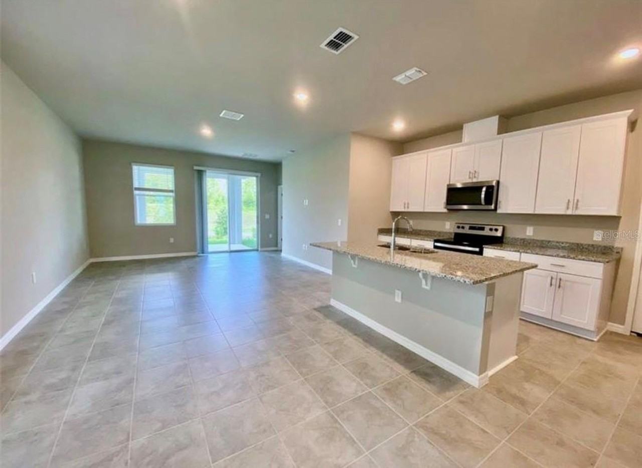 2333 Mystic Maze Ln - Photo 2 of 20