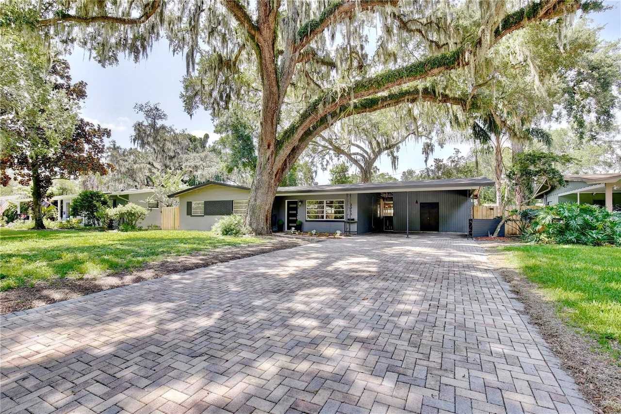 2914 Lando Ln - Photo 3 of 31