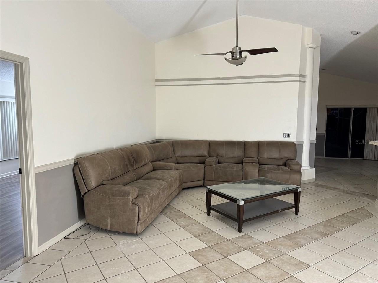 815 Delfino Pl - Photo 7 of 13