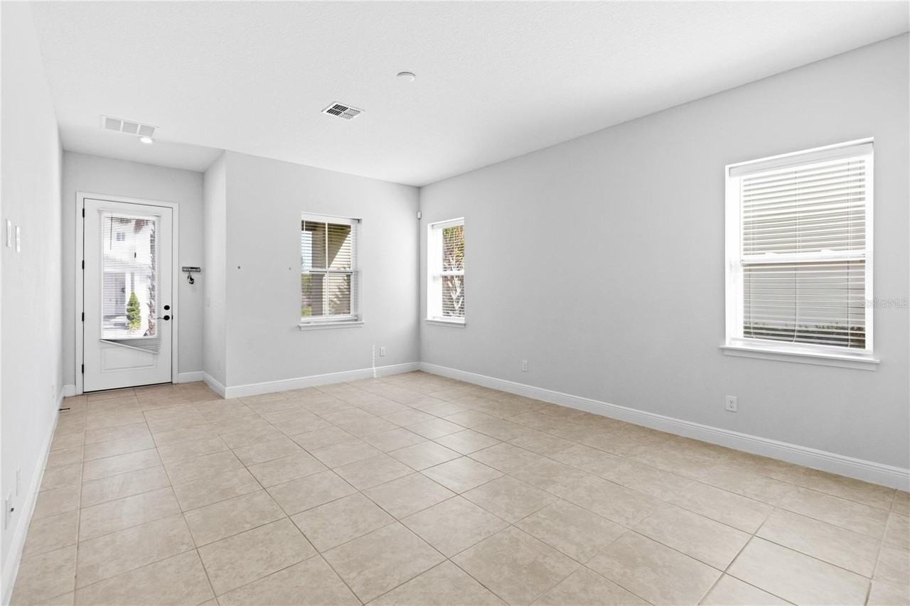 13026 Stoddart Ave - Photo 7 of 50