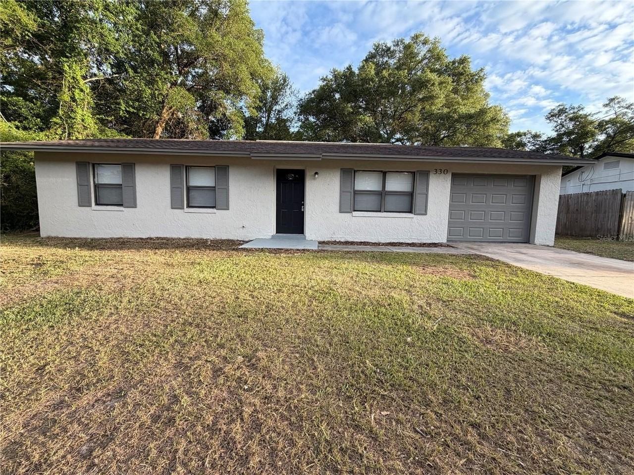 330 Dogwood Ave