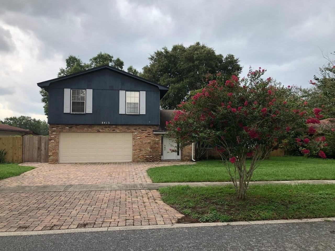 8413 Shady Glen Dr