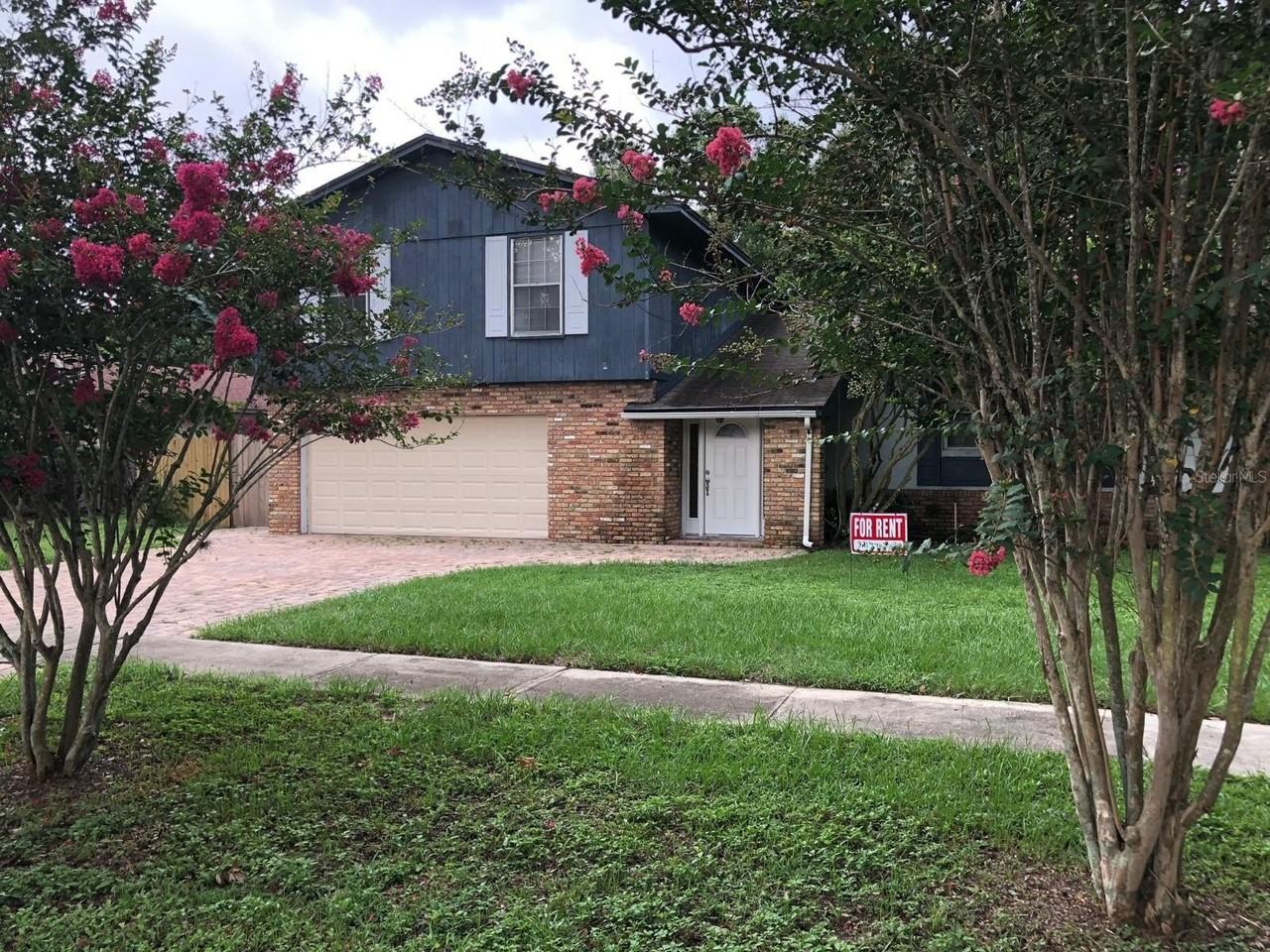 8413 Shady Glen Dr - Photo 2 of 29