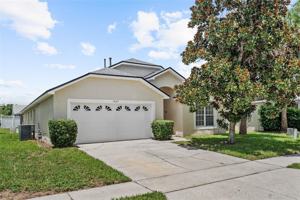 featured image of 7827 Myrtle Oak Ln