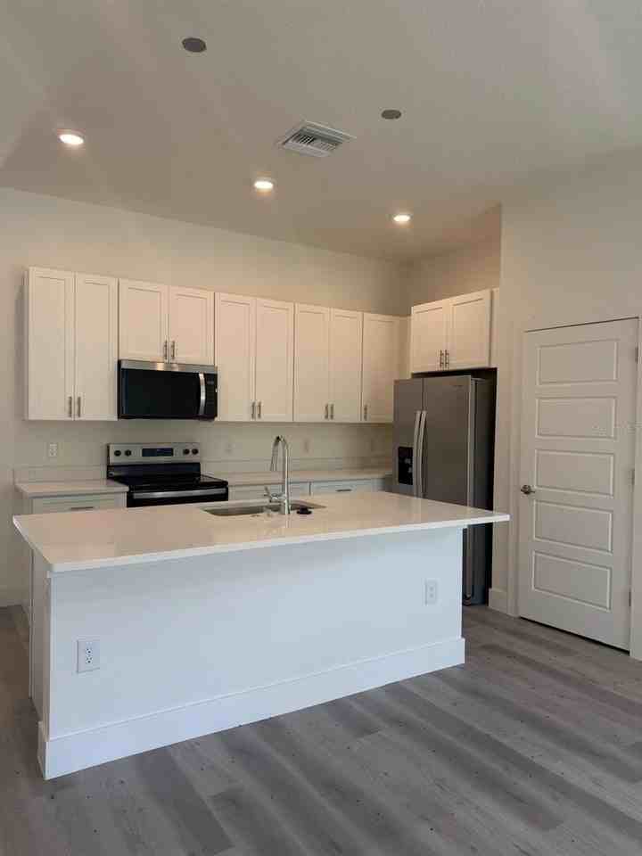 11183 N Vesta Pt - Photo 3 of 28