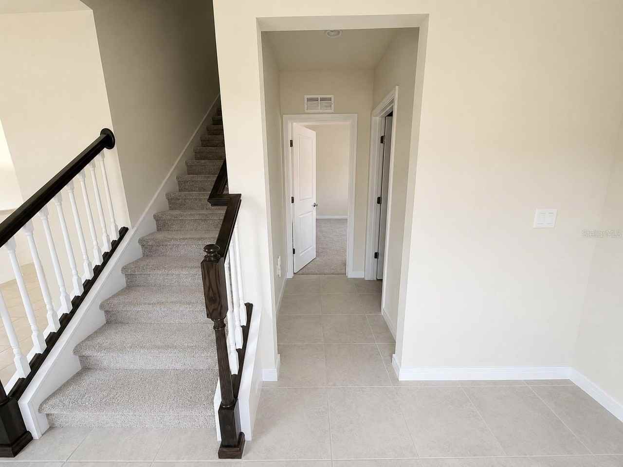 4083 Feather Tree Dr - Photo 5 of 33