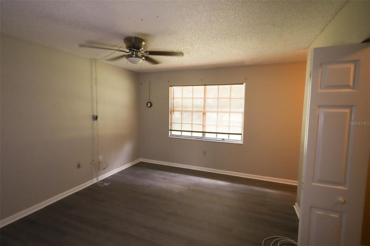 66 Silver Ln - Photo 7 of 10