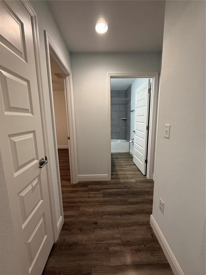 7752 N Walton Ter - Photo 4 of 17