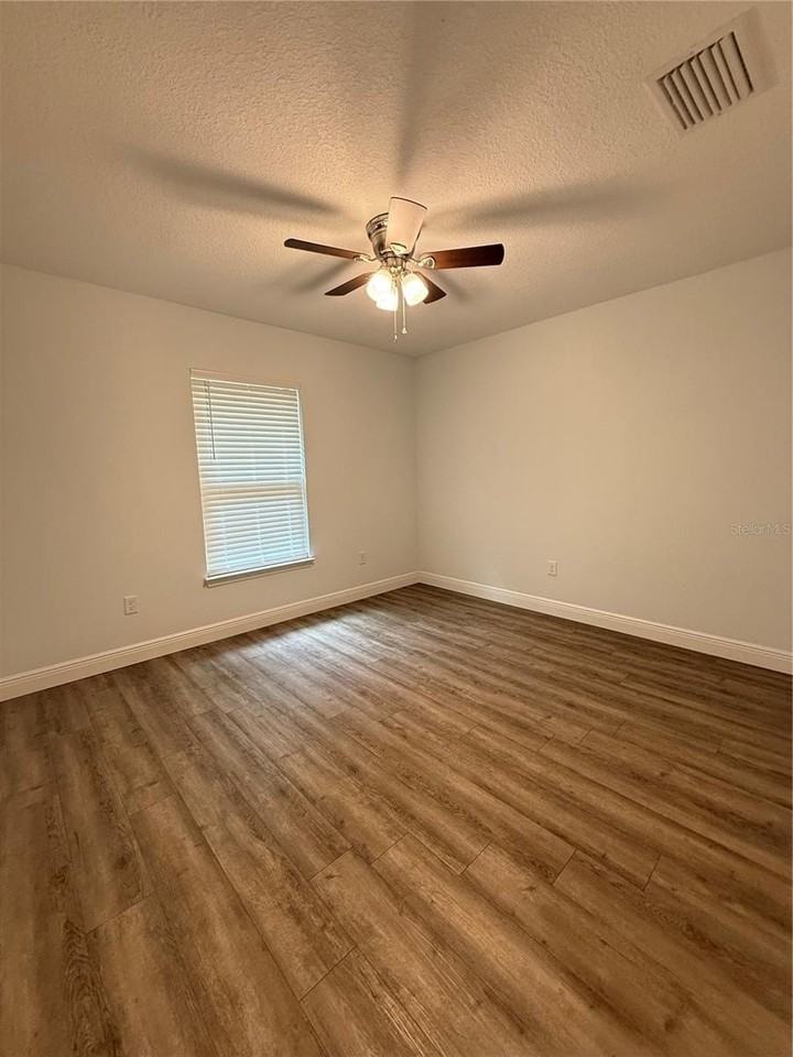 7752 N Walton Ter - Photo 6 of 17