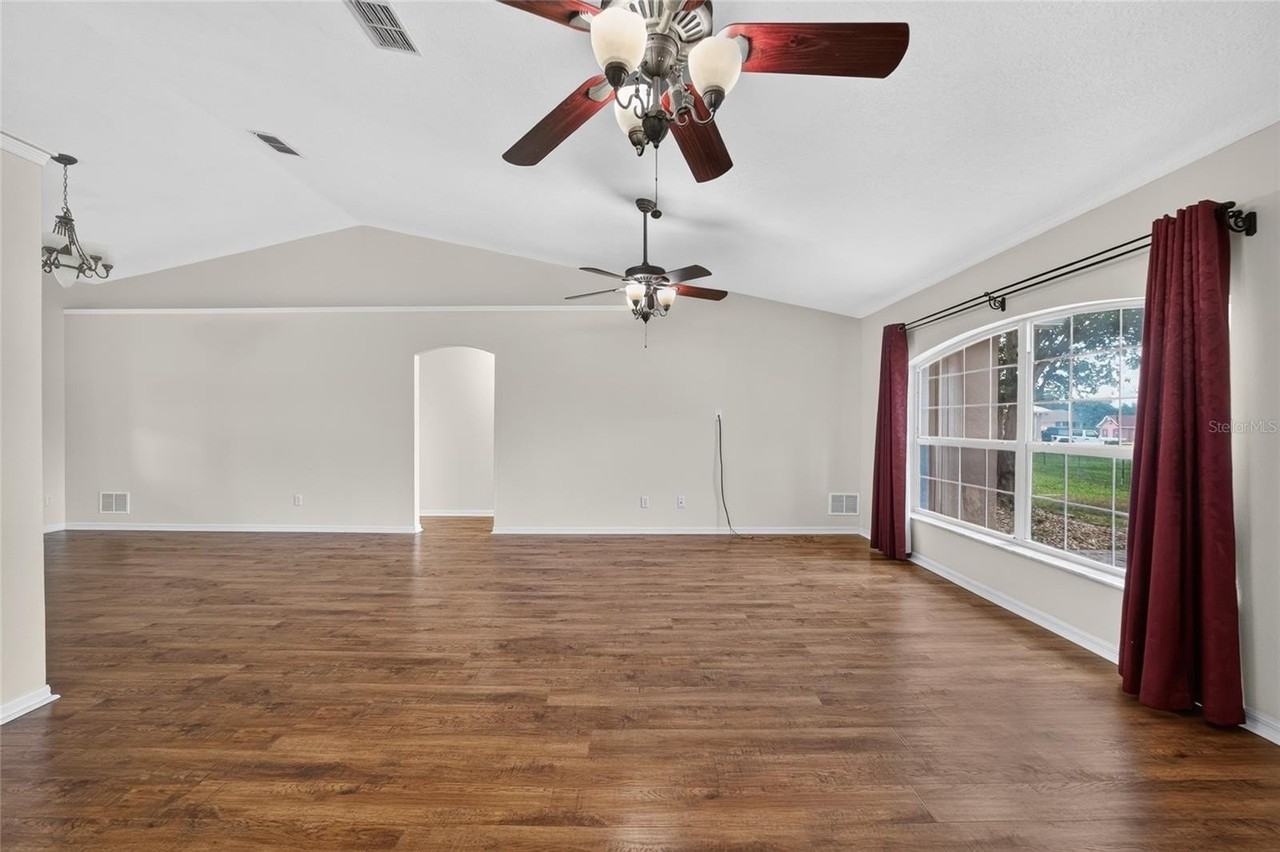 10384 Sw 41st Ct - Photo 7 of 50
