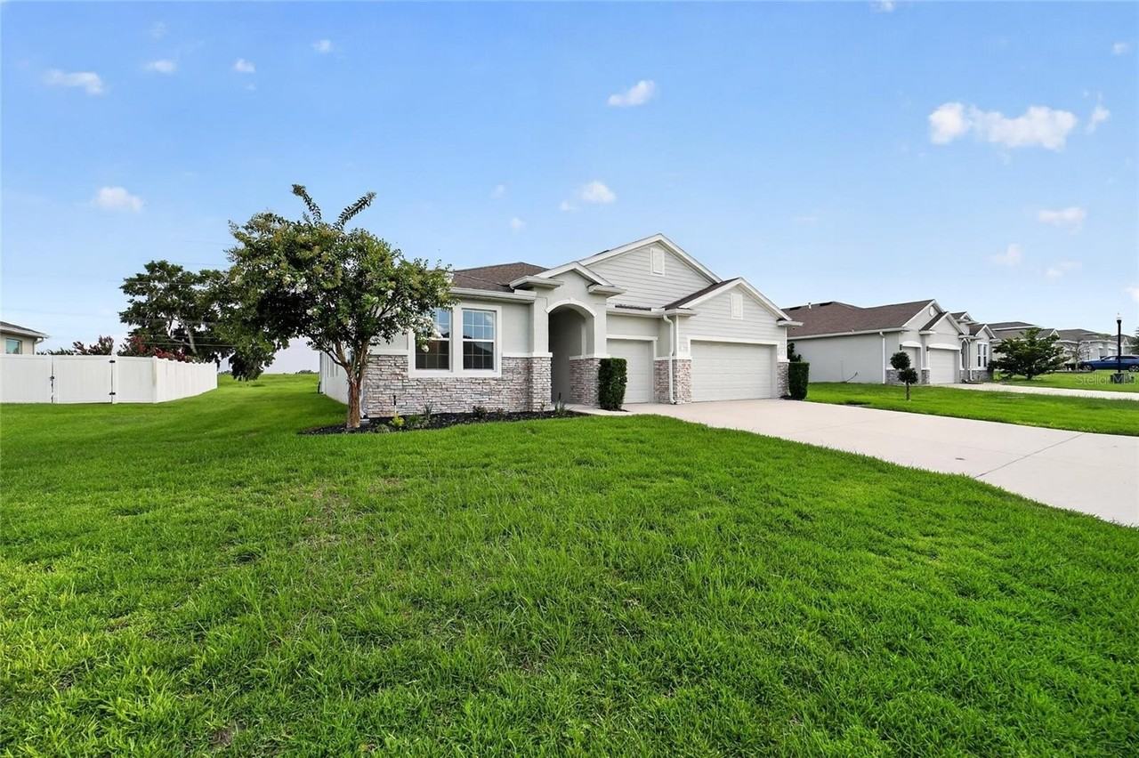 4572 Sw 65th Pl - Photo 3 of 50