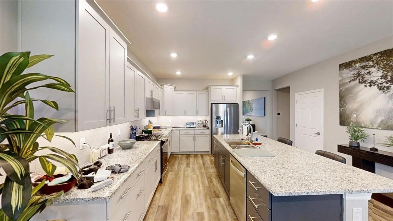 5655 Sw 78th Avenue Rd - Photo 7 of 35